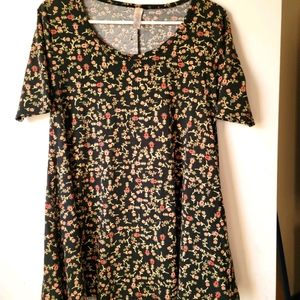 LulaRoe Perfect Tee